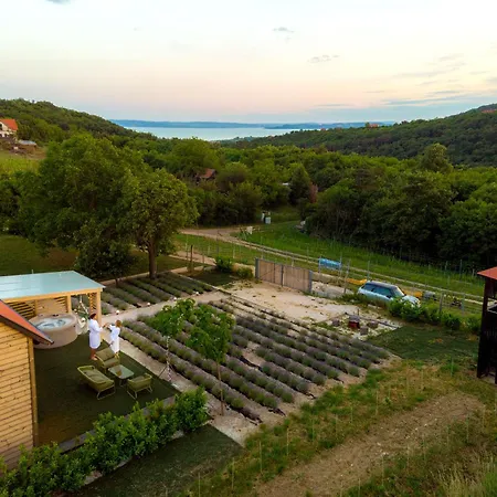 Wowcabin - Σαλέ Lovas