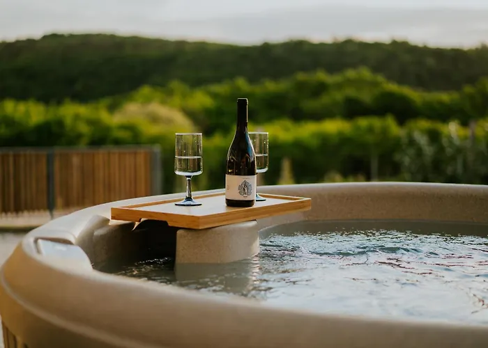 シャレー Wowcabin -