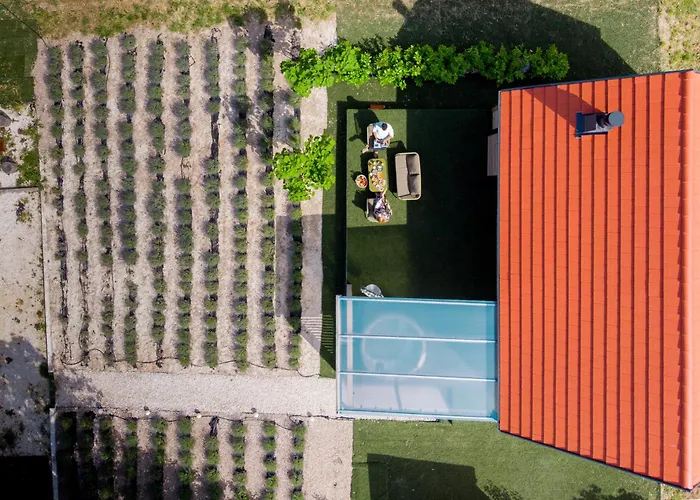 シャレー Wowcabin -